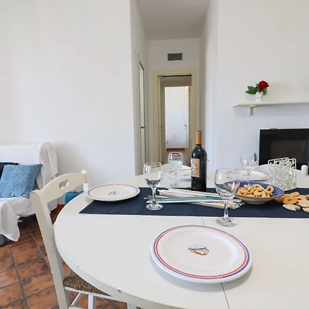 Casa Helena In With Harbor View For 8 People